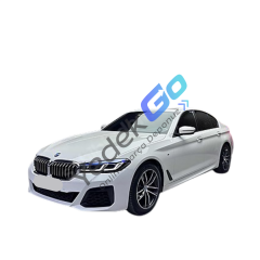 BMW 5 Serisi G30 (2020-2023) Luxury Style Body Kit – Park Sensörlü, Çift Egzoz Çıkışlı, Far Yıkamalı, Sis Delikli