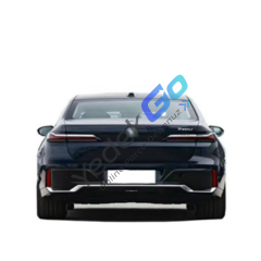 BMW 7 Serisi G70 (2022-) 760i M-Tech Style Dönüşüm Body Kit – Park Sensörlü, Çift Egzoz Çıkışlı, Far Yıkamalı