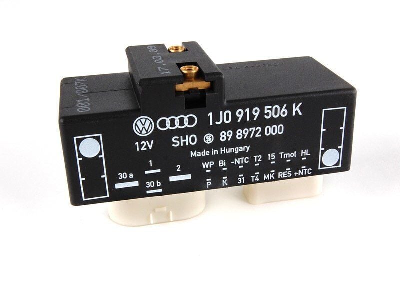 Volkswagen Golf 4 2001 Model Fan Kontrol Ünitesi