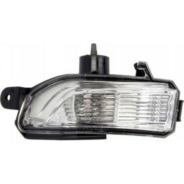 Skoda Rapid 2013-2023 Model Arası Sol Ayna Sinyali Orijinal