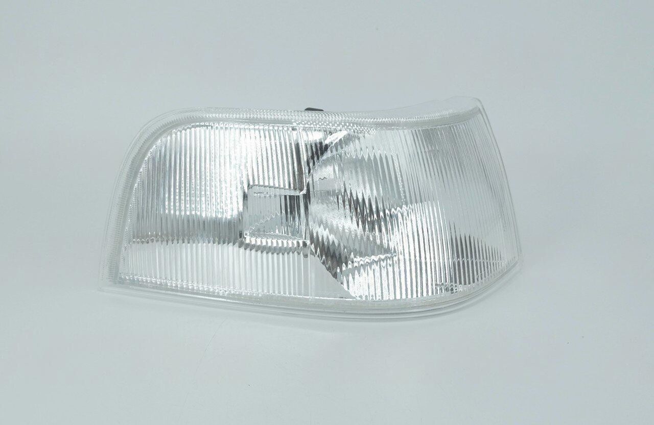 Volvo 960 Sağ Sinyal Lambası 1995-1997 9178228