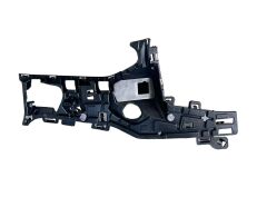 Volvo S90 V90 Ön Tampon Far Altı Braketi Sağ 2021 - 2024 32296213