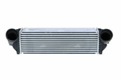 BMW X5 3.0D 14-Intercooler / Charger