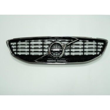 Volvo V40 R Design 2016-2018 Ön Panjur Logolu