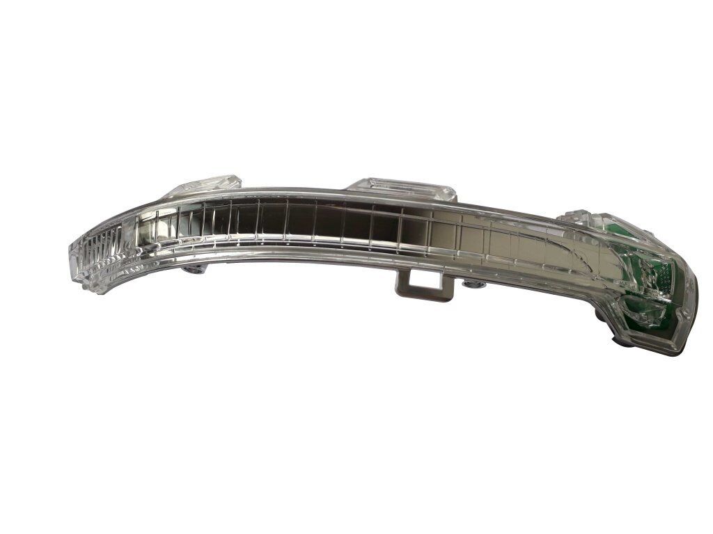 Volkswagen Arteon 2017 Sonrası Ayna Sinyali Sağ Orijinal