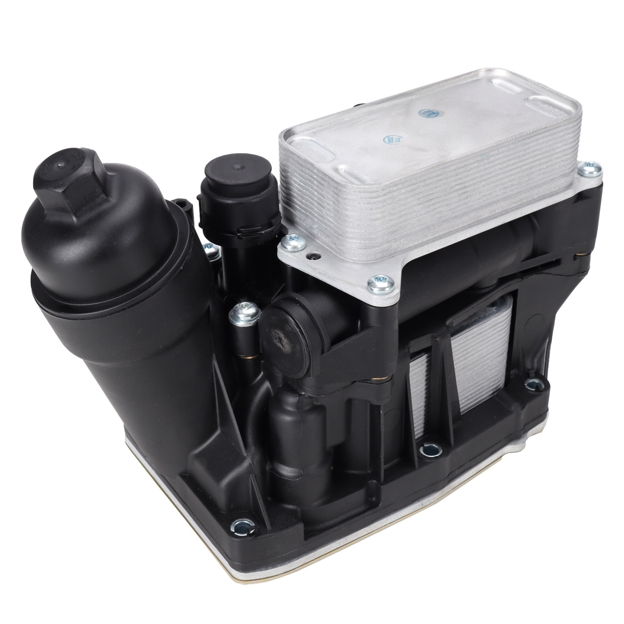 Bmw F30 Kasa 320d N47N Motor Yağ Filtre Kütüğü Komple Soğutucu Üzerinde