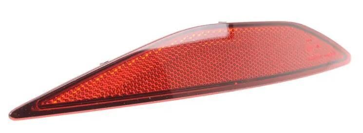 Volkswagen Golf 7 Arka Tampon Reflektörü Sol