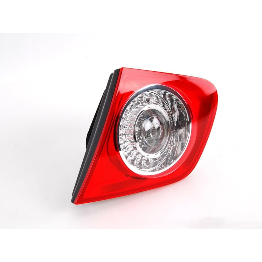 Volkswagen Jetta 2006-2010 Sağ İç Bağaj Kapağı Stop Lambası