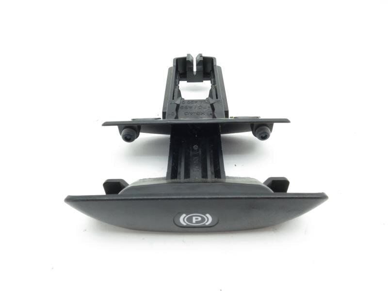 Mercedes W212 Kasa El Fren Bırakma Kolu Ve iç Plastiği Orijinal