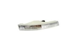 Volkswagen Passat 2005-2010 Ön Tampon Sinyali Sol Taraf Malzeme