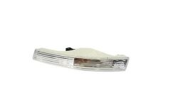 Volkswagen Passat 2005-2010 Ön Tampon Sinyali Sağ Taraf Malzeme