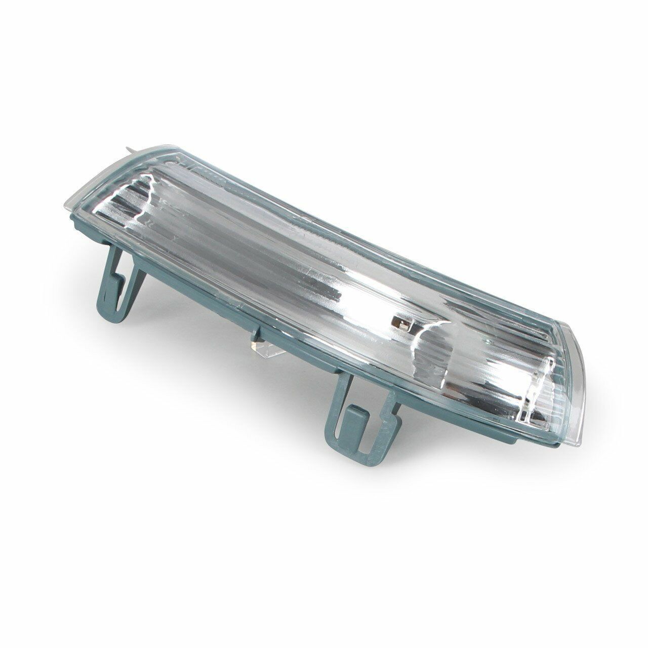 Volkswagen Passat 2005-2010 Model Arası Sağ Ayna Sinyali