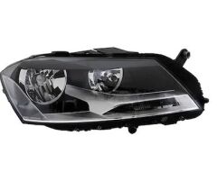 Volkswagen Passat 2011-2014 Model Sağ Ön Far