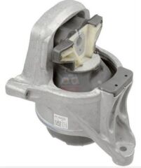 Audi A4 2015 Model Sonrası Motor Kulağı Sağ