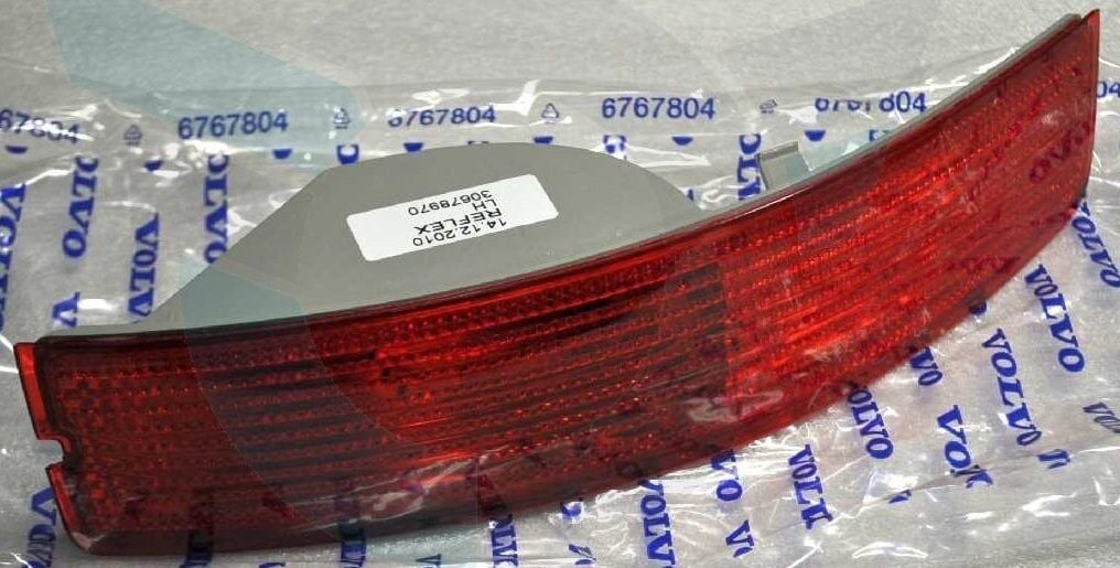 Volvo XC90 Sağ Arka Tampon Reflektörü 2007-2014 8693012