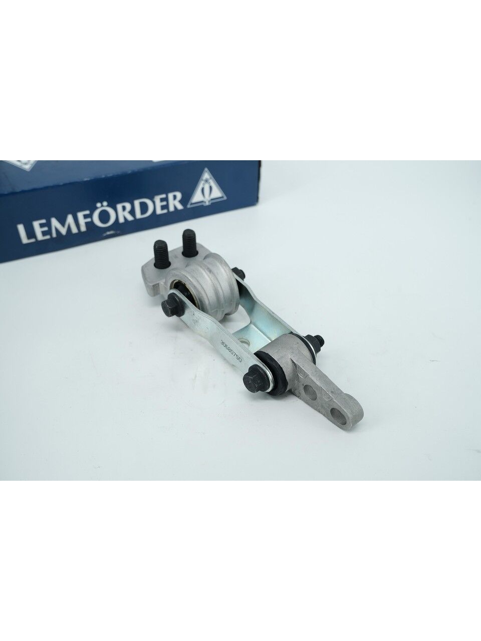 Volvo S60 S80 XC90 850 S70 V70 Şanzıman Takozu Tork Kolu Kulağı 30680750