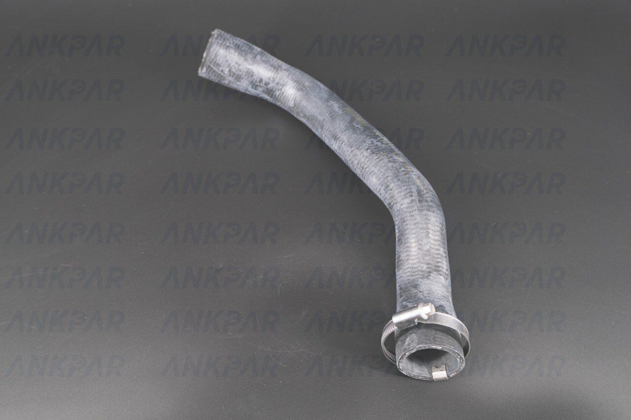 RADYATÖR HORTUMU XC90 (2.5T / 2.4 D5)