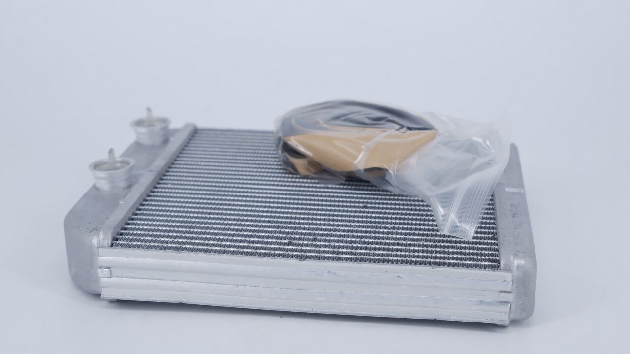 Volvo S40 V40 Kalorifer Radyatörü 1996-2004 30824478