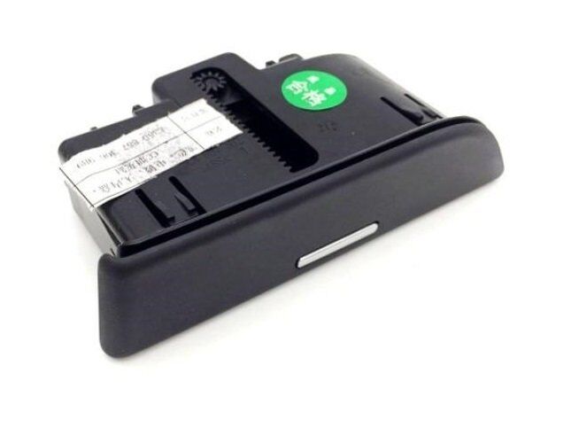 Volkswagen Passat 2005-2010 Model Arası Arka Kapı Küllük Siyah Orijinal