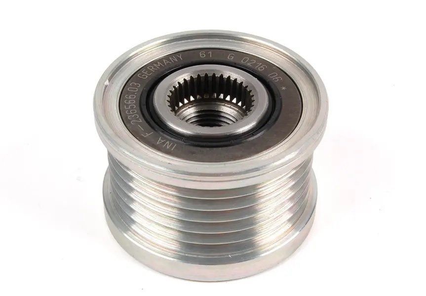 Bmw E81 Kasa 116i Alternatör Şarj Dmo Kasnağı