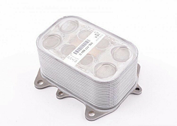 Volkswagen Jetta 2006-2014 Model Arası Motor Yağ Soğutucu