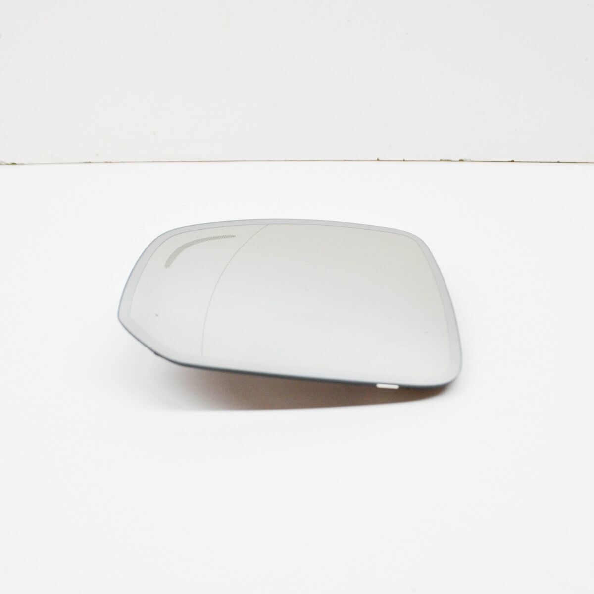 Volvo XC90 Blisli Ayna Camı Sol 2016 Sonrası 31395528