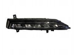 Skoda Superb 2015 Model Sonrası Sağ Ön Sis Farı Orijinal