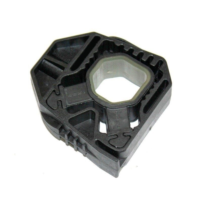 Volkswagen Scirocco 2009-2014 Model Arası Radyatör Üst Takozu