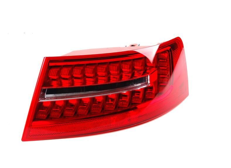 Audi A6 2005-2011 Model Arası Sağ Dış Stop