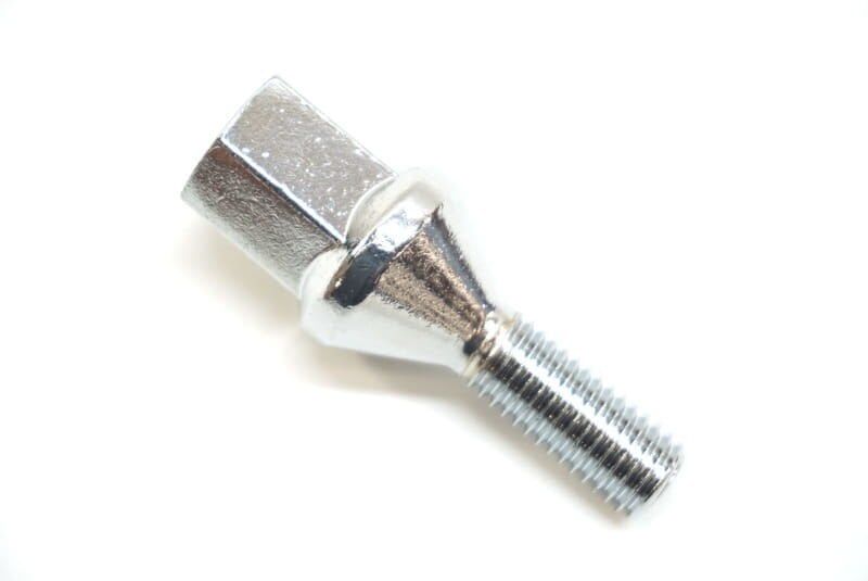 Volvo S70 V70 850 Bijon Civatası 3546899