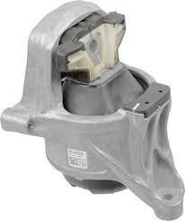 Audi A4 2015 Model Sonrası Sağ Motor Kulağı