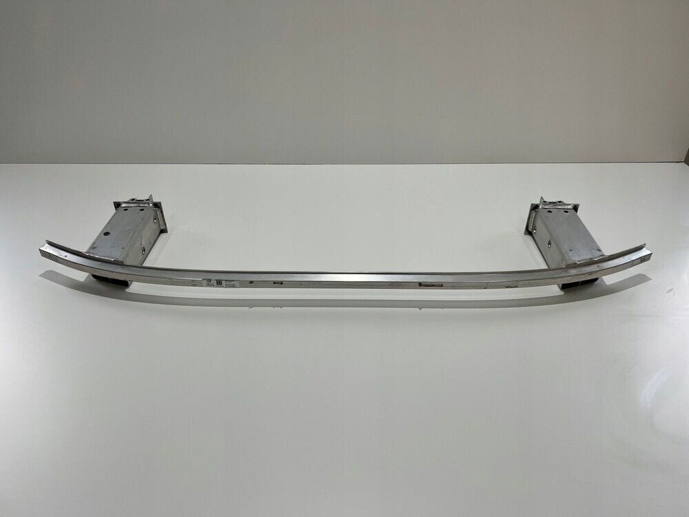 Volvo S60 V60 Ön Tampon Demiri Alt 2019 Sonrası 32246766